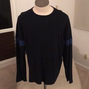 GAP sweater